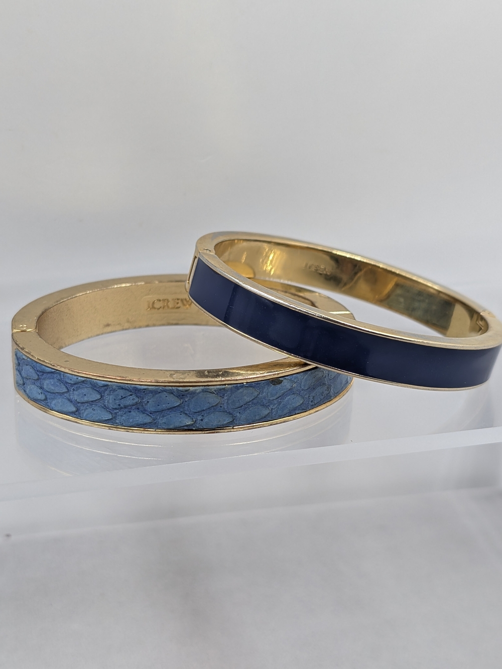 J.Crew Blue Textured & Navy Enamel Gold Hinged Bangle Set | M292